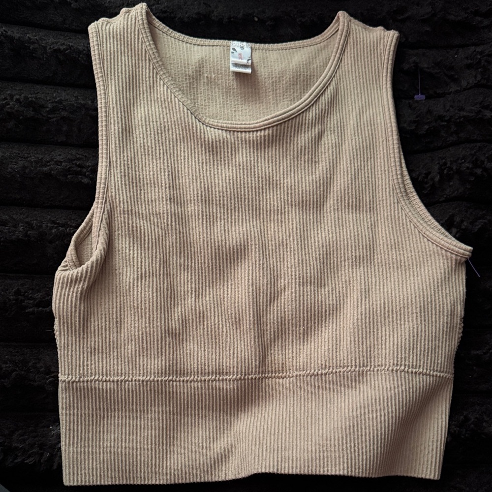 Wishlist Ribbed Cropped Tank Top in Beige
